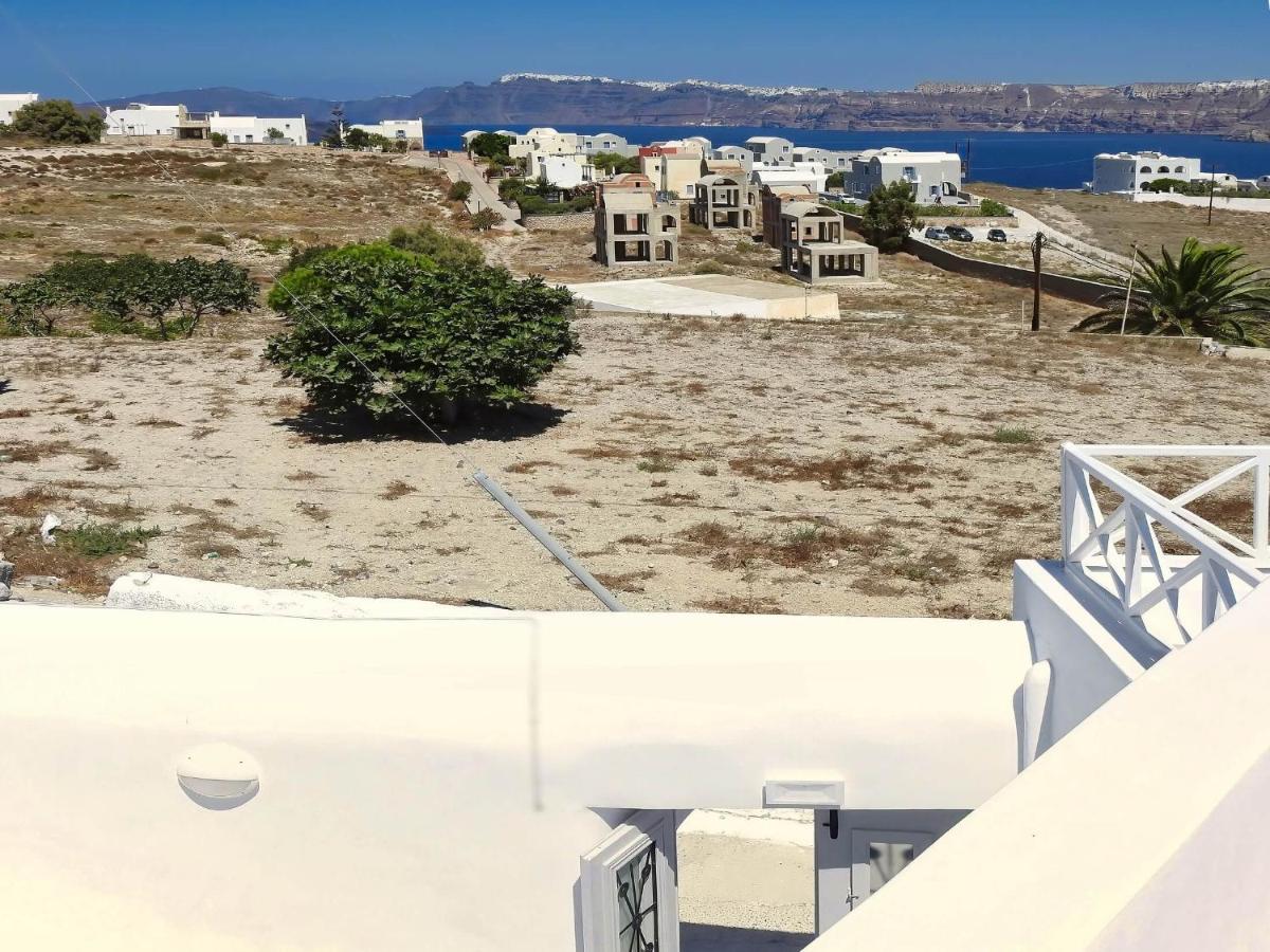 Golden Stone Santorini Suites Akrotírion Екстериор снимка