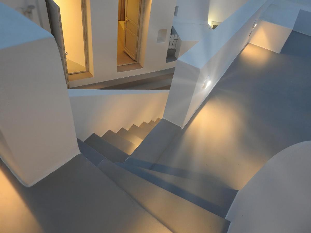 Golden Stone Santorini Suites Akrotírion Екстериор снимка