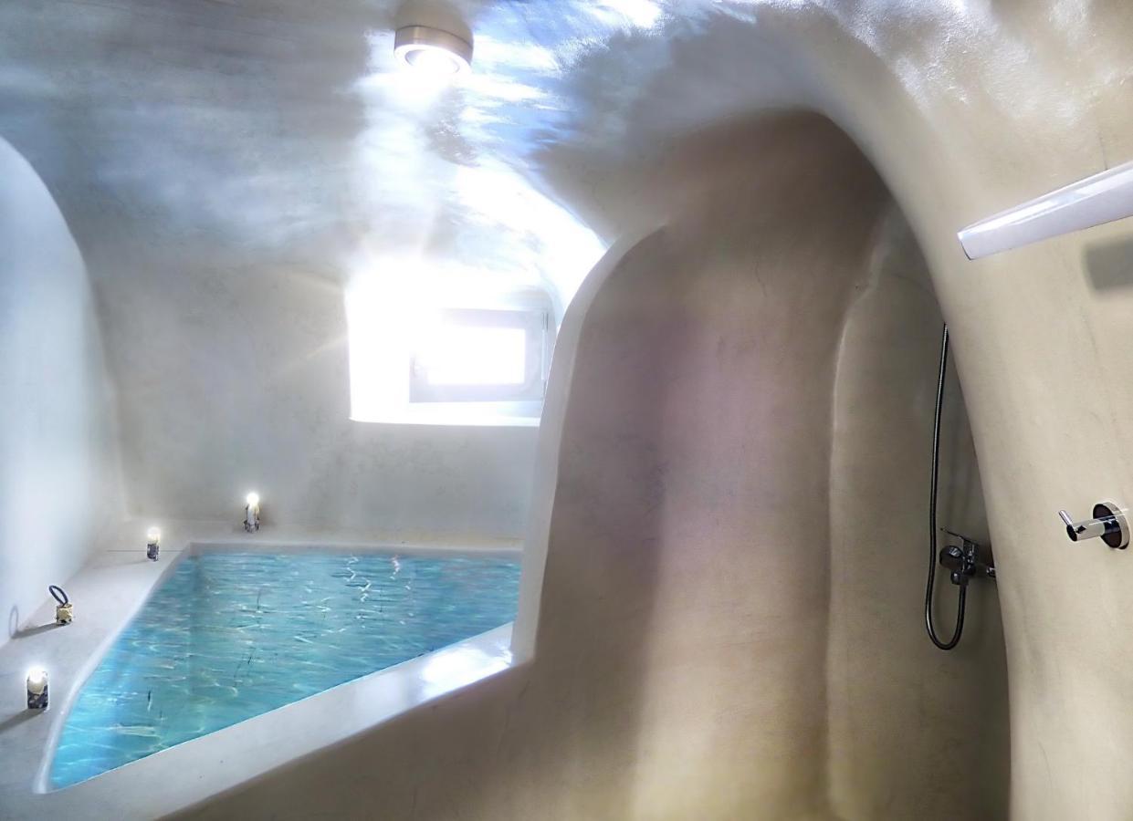 Golden Stone Santorini Suites Akrotírion Екстериор снимка